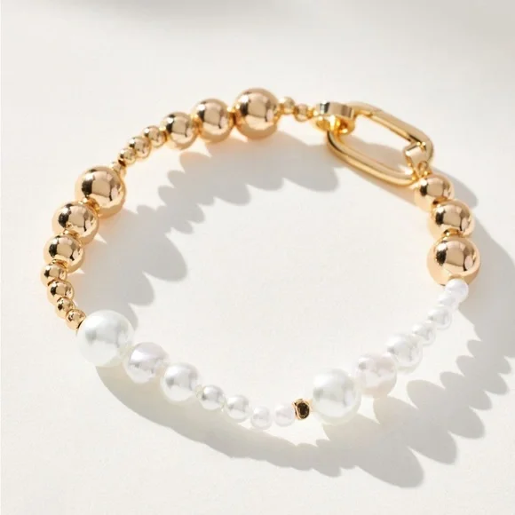 Anthropologie Rainbow Beaded Bracelet in Pearl - Picture 1 of 4